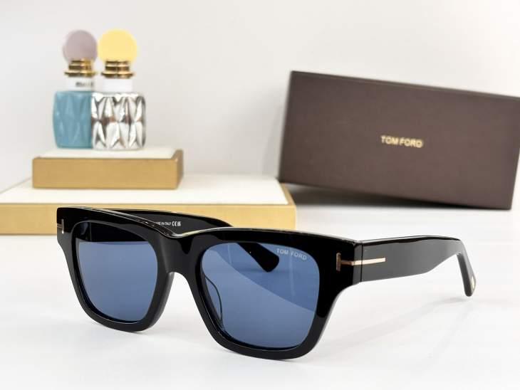 Picture of Tom Ford Sunglasses _SKUfw76324364fw